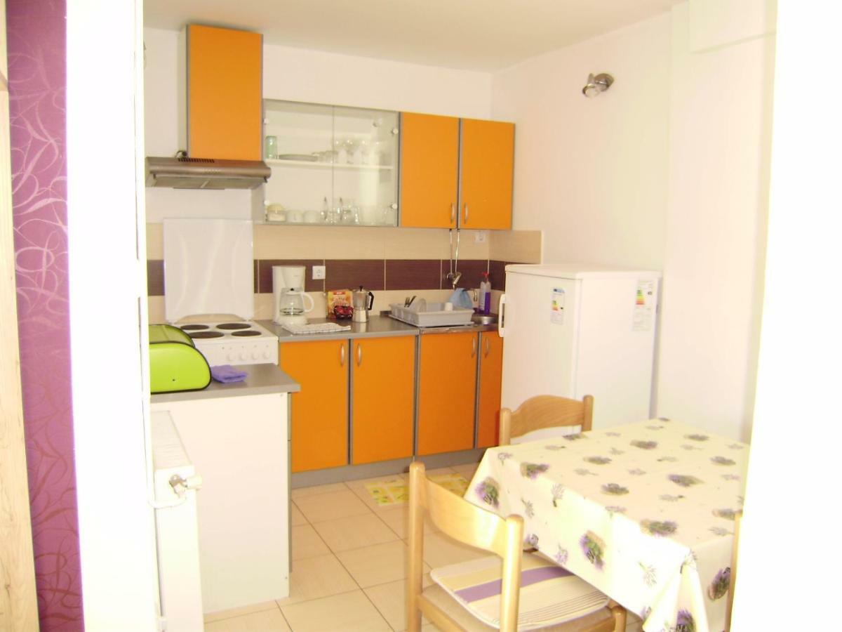 Apartment Carmen Čavle エクステリア 写真